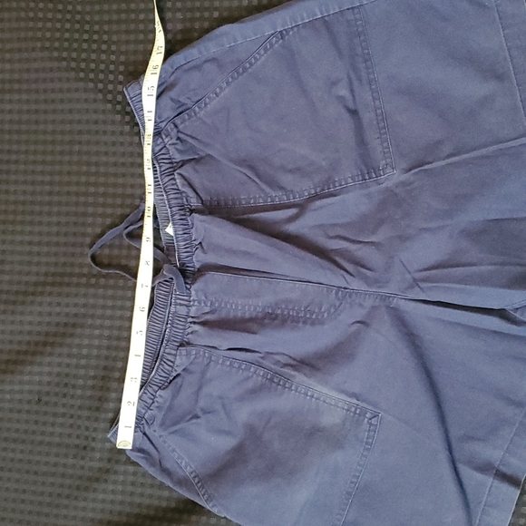 L.L. Bean, navy blue, elastic waist, drawstring, shorts, size large - Picture 5 of 9